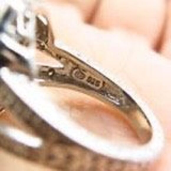 Melanite and white diamond sterling silver size 8 ring. - Picture 5 of 7